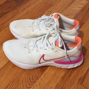 NIKE renew running sneakers 7.5 white/pink/light blue